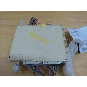 2015 Toyota Camry Cabin Fuse Box Junction Block 82730-06753 OEM